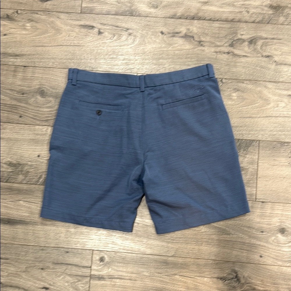 Mens 36” Callaway golf shorts